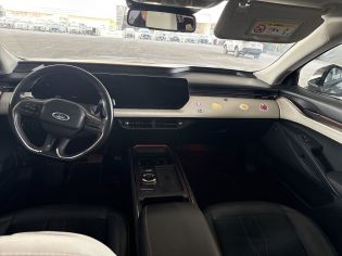 INTERIOR_ROOF