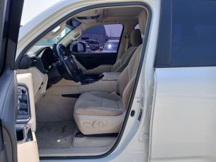INTERIOR_ROOF