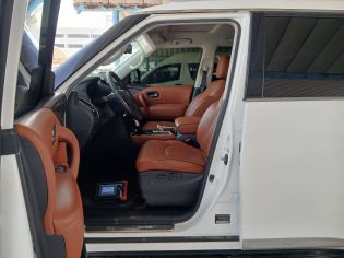 INTERIOR_ROOF