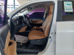 INTERIOR_ROOF