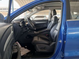INTERIOR_ROOF