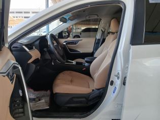 INTERIOR_ROOF