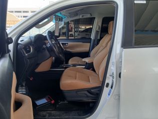 INTERIOR_ROOF